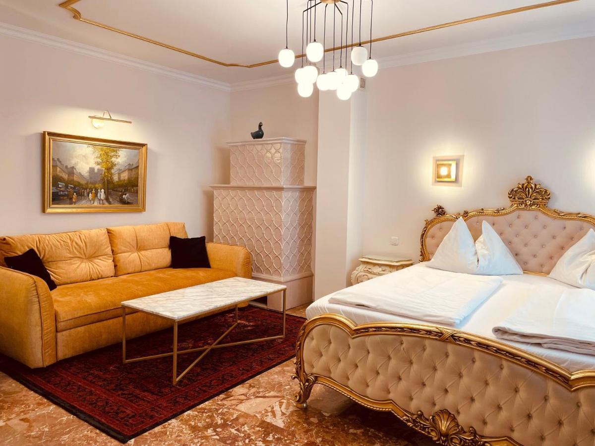Gaestehaus Am Stadtpark Vöcklabruck エクステリア 写真